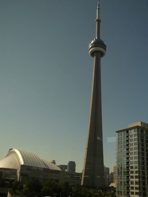 CANADA : Toronto
CN Tower (553 m)